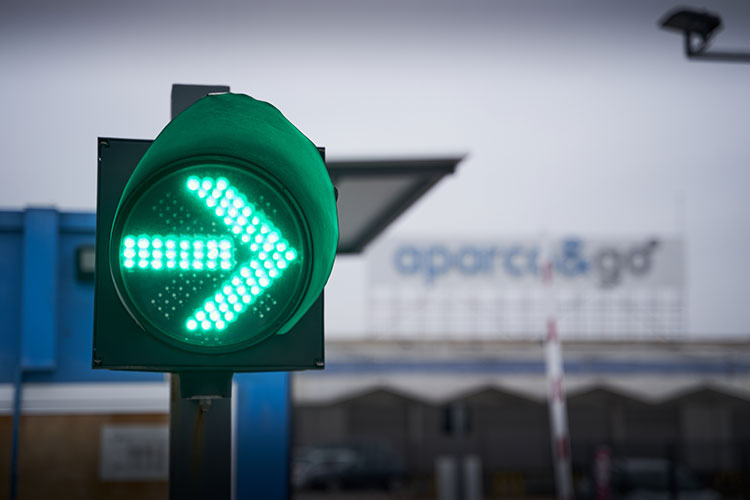 Pàrquing ràpid a Aeroport i Estacions