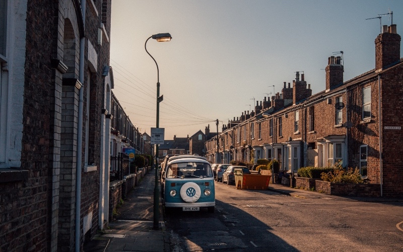 Take care of the car before and during the summer